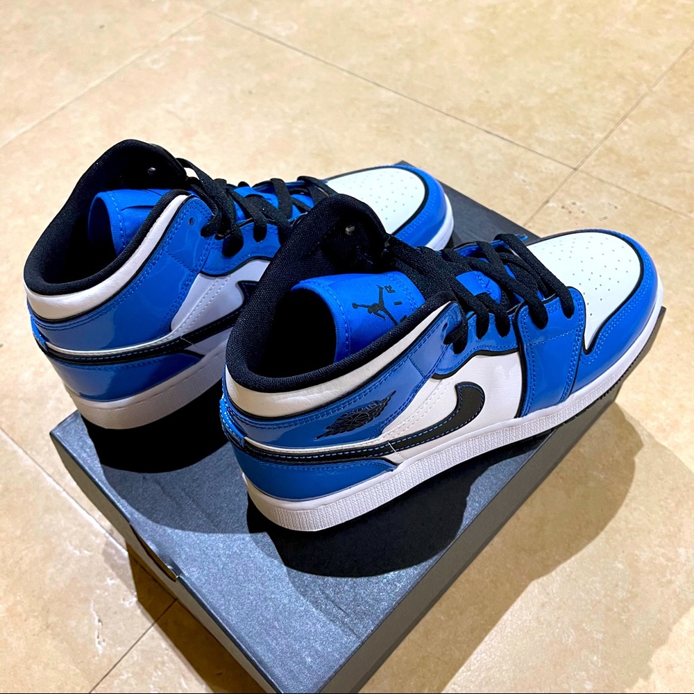 Air Jordan 1 Mid Signal Blue W - Picture 3 of 9